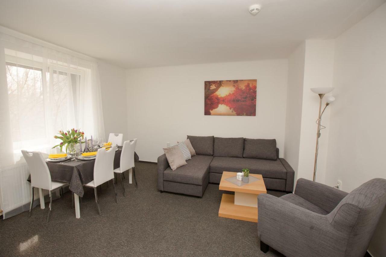 Hotel Blue Apartment Bratislava Extérieur photo
