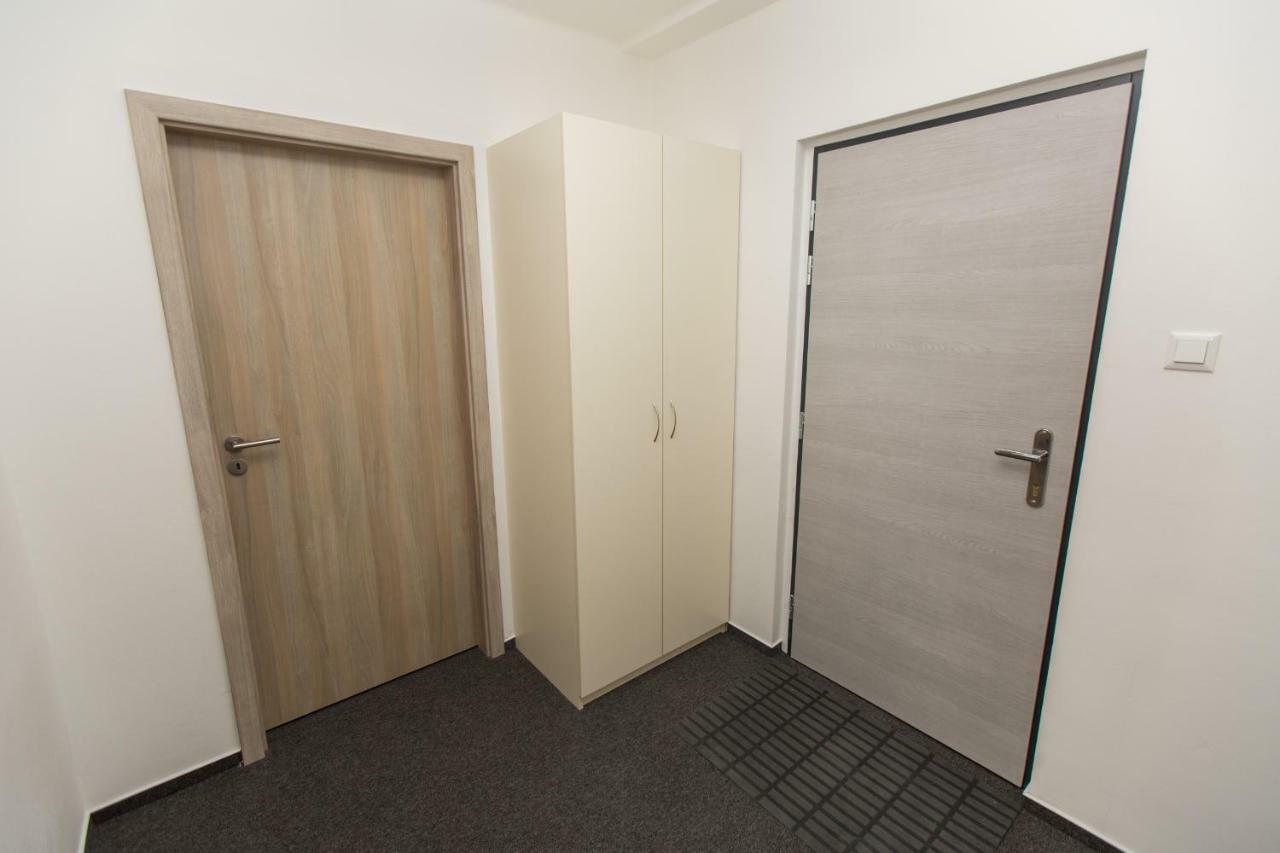 Hotel Blue Apartment Bratislava Extérieur photo