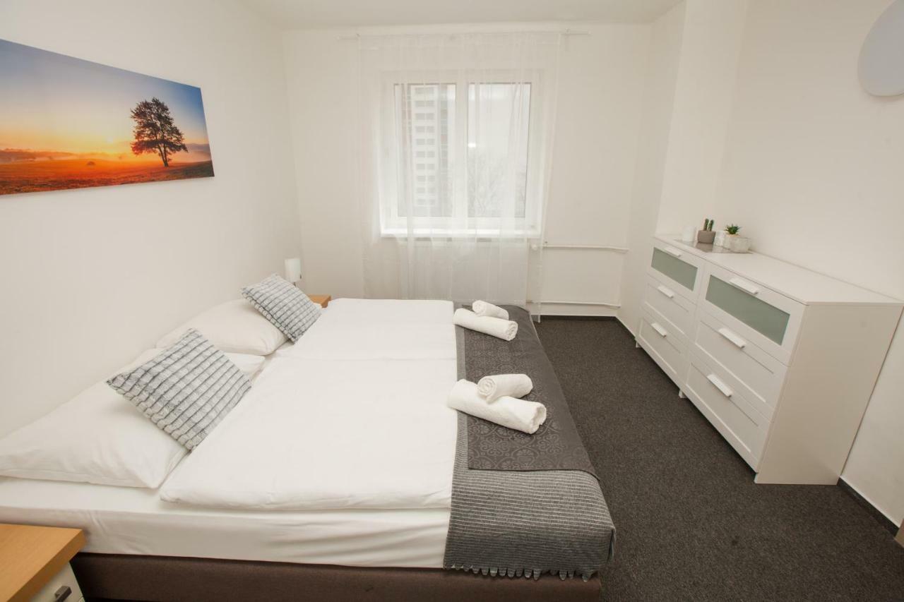 Hotel Blue Apartment Bratislava Extérieur photo